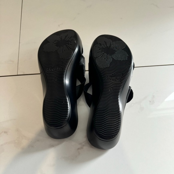 Dansko Dixie Swirl Black Leather Sandals Size 37 / US 7 - Picture 3 of 7